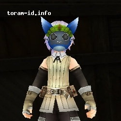 Topeng Potum Biru